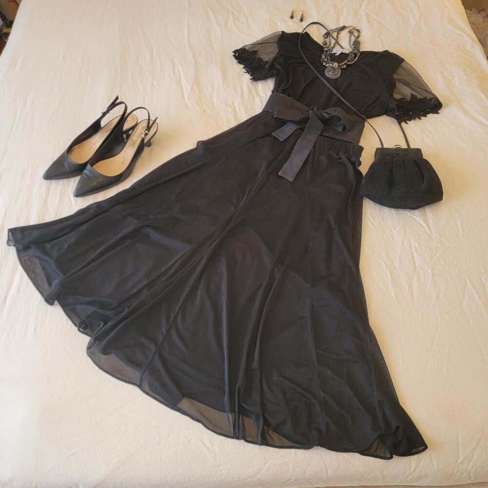 Black Alex Evenings skirt with chiffon overlay EUC